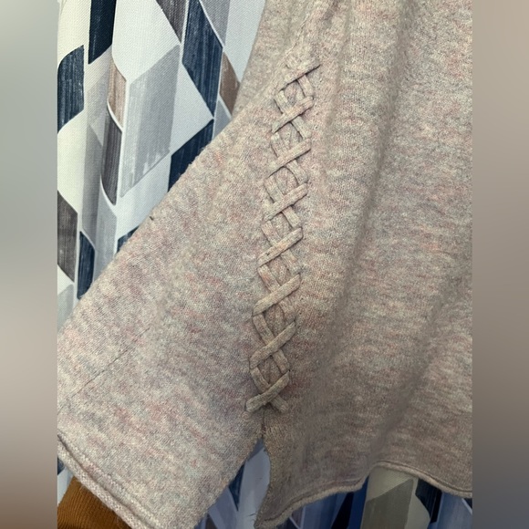 Sweater - Picture 2 of 3